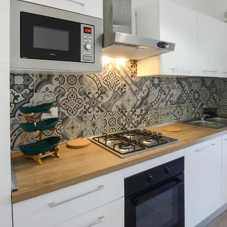 Cozy In With Wifi Viareggio